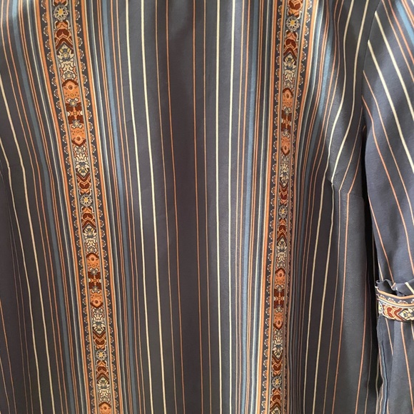 LC Lauren Conrad stripped blouse - Picture 2 of 3